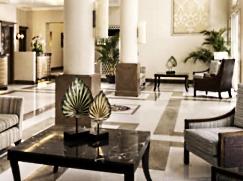 Hotel Venezia Legazpi Buitenkant foto
